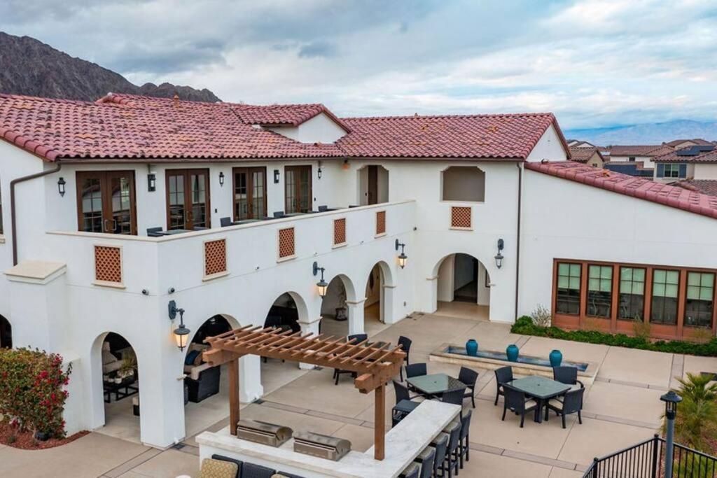 Near Coachella And Stagecoach Palm Springs , Pga Resort Villa ,Golf, Community Pool, Gym La Quinta Exterior photo