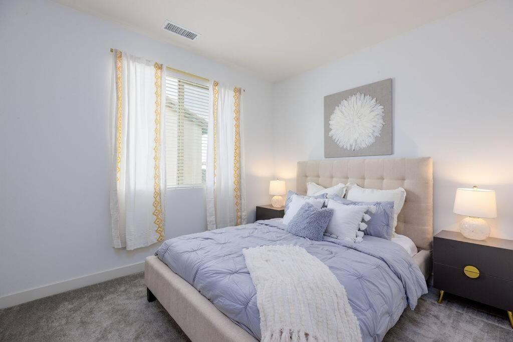 Near Coachella And Stagecoach Palm Springs , Pga Resort Villa ,Golf, Community Pool, Gym La Quinta Exterior photo